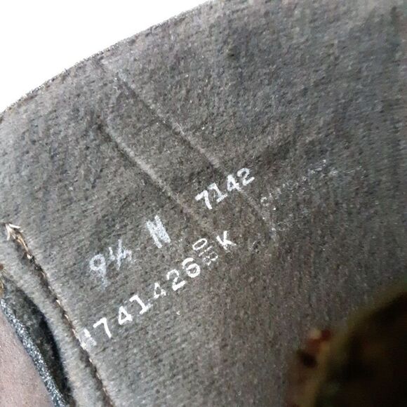 Munro Women's size 9.5N Ankle Boot - Picture 8 of 13